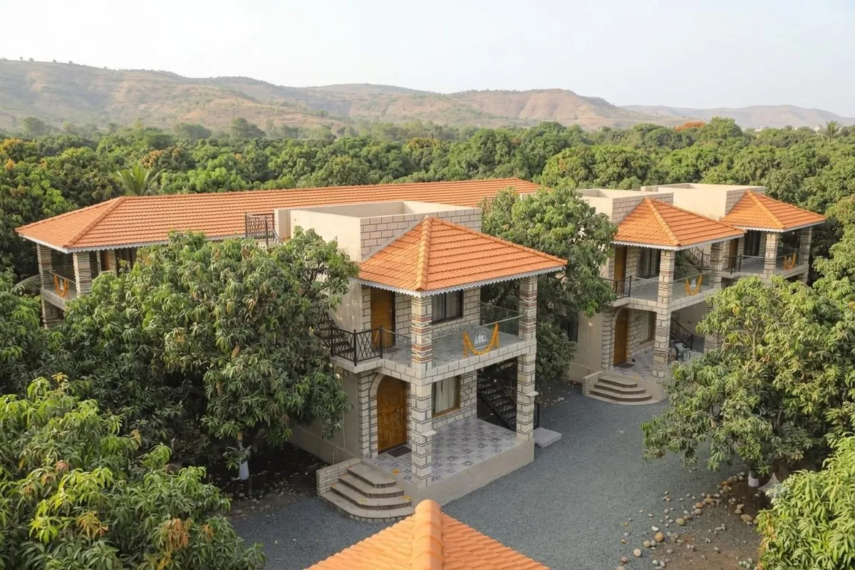 Gir Vintage Villa Luxury Resort